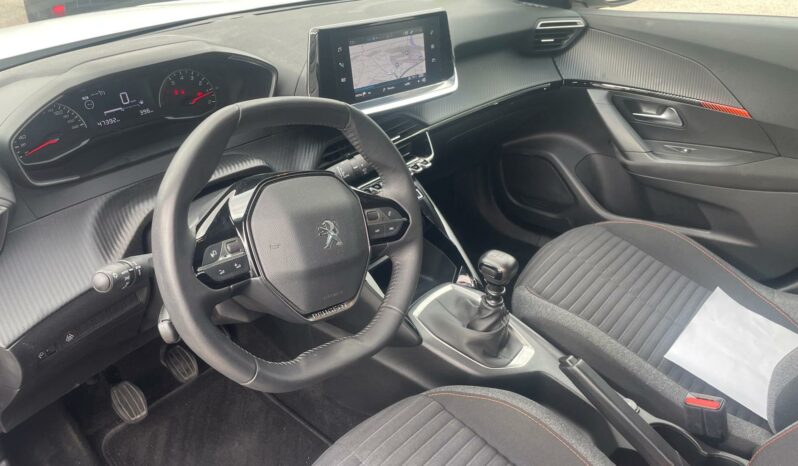 
								PEUGEOT 2008 ACTIVE  GASOLINA 100cv completo									