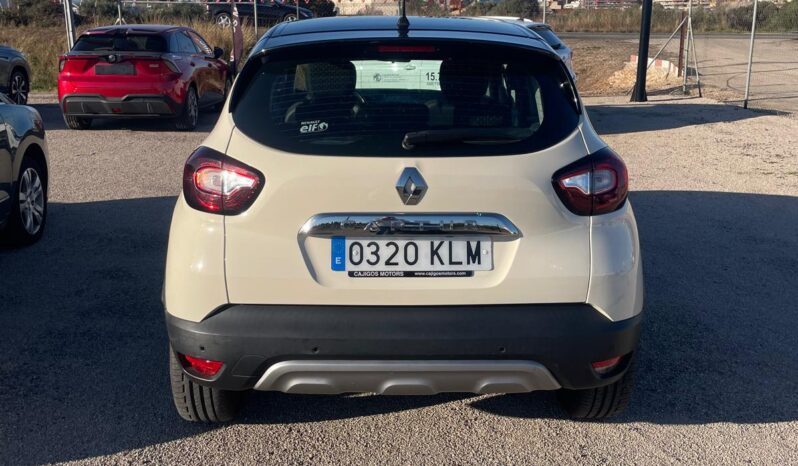 
								Renault CAPTUR  ZEN  90cv Gasolina completo									