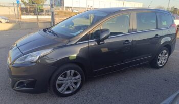 
										PEUGEOT 5008 STYLE GASOLINA 130CV 85000KM 2016 completo									