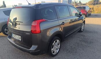 
										PEUGEOT 5008 STYLE GASOLINA 130CV 85000KM 2016 completo									