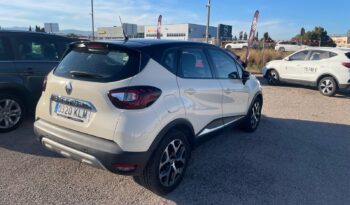 
										Renault CAPTUR  ZEN  90cv Gasolina completo									