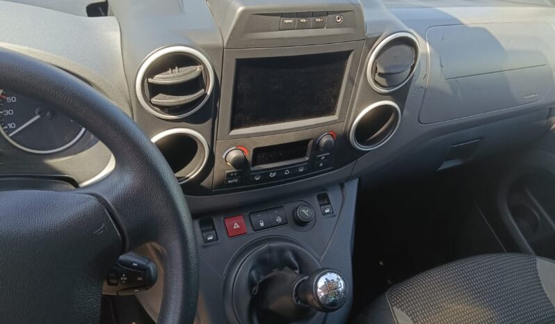 
								PARTNER OUTDOOR GASOLINA 110CV completo									