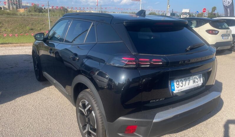 Peugeot 2008 1.2 100 CV Allure Semi Nuevo completo
