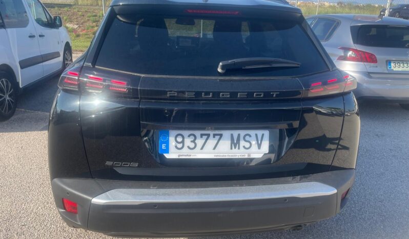 Peugeot 2008 1.2 100 CV Allure Semi Nuevo completo