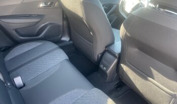 Peugeot 2008 1.2 100 CV Allure Semi Nuevo completo