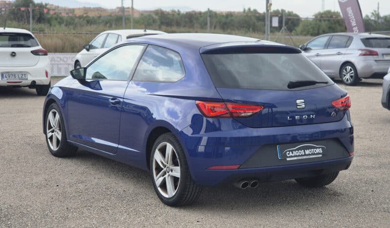 Seat León SC FR 1.4 TSI 125 CV azul eléctrico de ocasión en Amposta completo