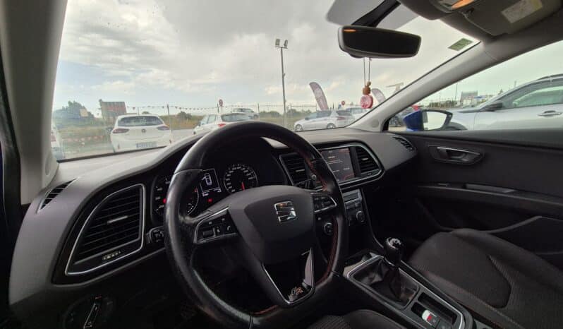 Seat León SC FR 1.4 TSI 125 CV azul eléctrico de ocasión en Amposta completo