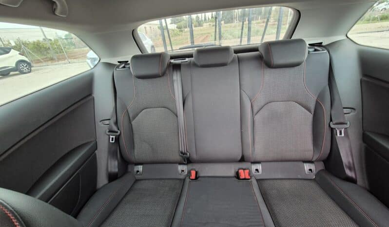 Seat León SC FR 1.4 TSI 125 CV azul eléctrico de ocasión en Amposta completo